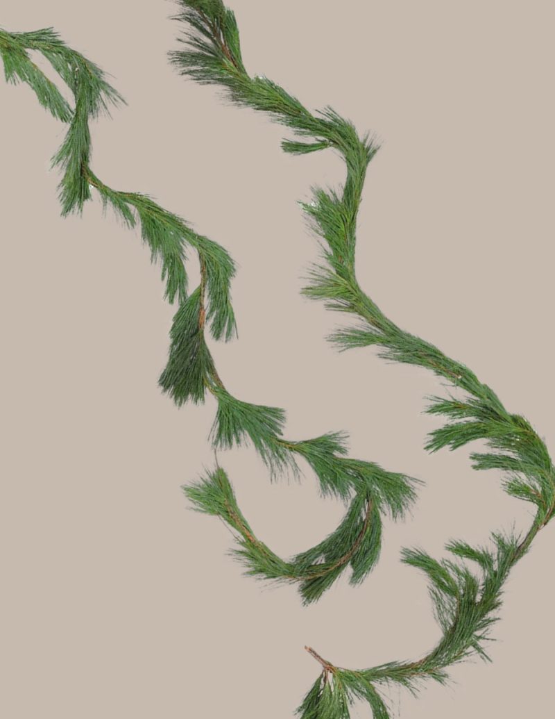 The sill white pine garland variant 2